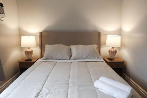 West Orange Apartment | Cozy 2BR 5min to NYC Train and 10min to Seton Hall