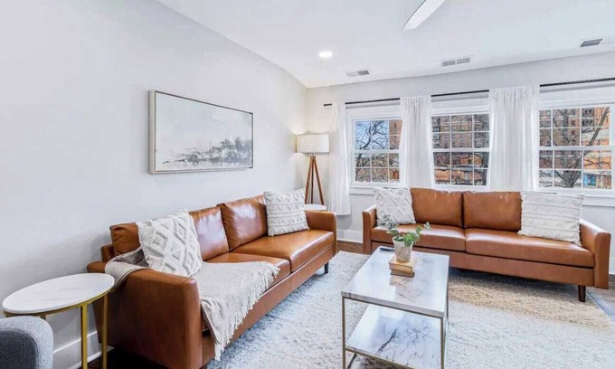 Germantown House | Cozy 2nd-Floor Flat Near Downtown & Bourbon Trail