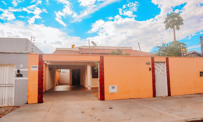 Plano Diretor Sul House | Cozy 3/4 House - Air conditioning in 3/4. Garage.