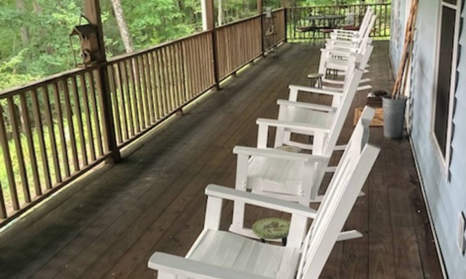 Rosman Cottage | Cozy 3 Bed Room Cabin in NC Mountians quiet gated community: Lots to see and do