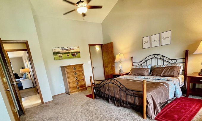 Carlsbad Condo | Cozy 3-bedroom condo in marvelous Carlsbad with AC, WiFi