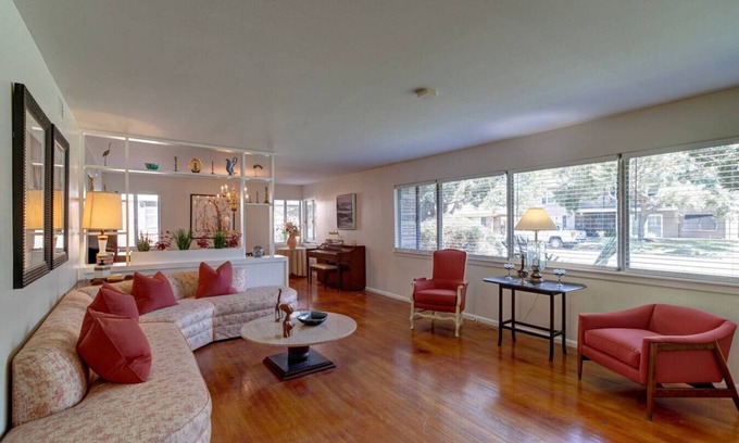 MacGregor House | Cozy 3br home by the medical center