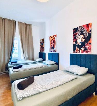 Liesing Apartment | Cozy 4-Bedroom Apartment , Perfect for Groups