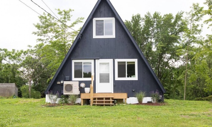 Essex Junction House | Cozy A-Frame near Burlington & Smuggler's Notch
