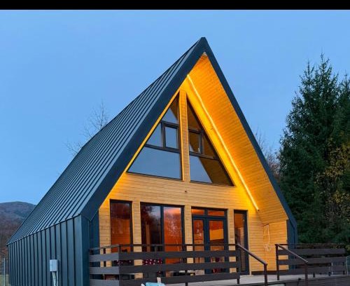 Traisteni Cabin | Cozy Aframe Valea Doftanei