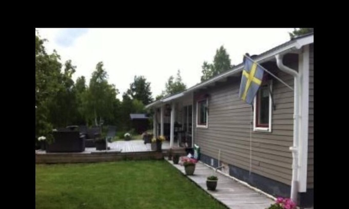 Herrang House | Cozy and Private 3-Bed House with bath Roslagen