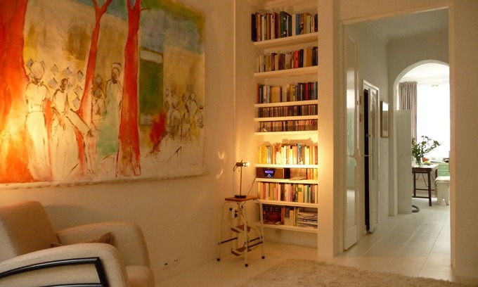 Oude Pijp Apartment | Cozy and Stylish Apt with garden in city center.