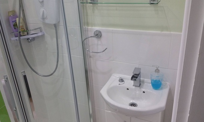 Guiseley House | Cozy annex near Leeds airport