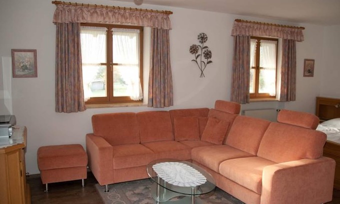 Weissbach Apartment | Cozy apartment for 1-3 persons, balcony and view of the mountain panorama
