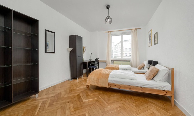 Stare Miasto Apartment | Cozy apartment for 4 people | Parking