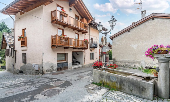 Brusson Apartment | Cozy apartment in Brusson AO with WiFi