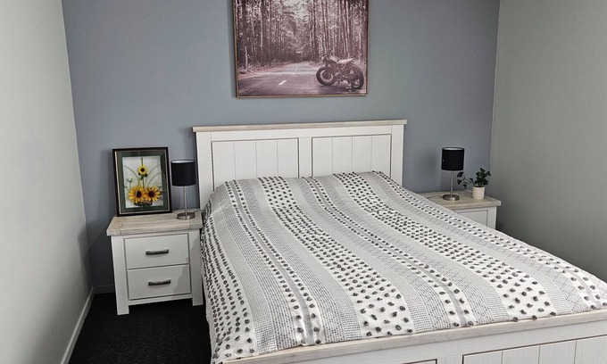 Manukau City Apartment | Cozy Apartment in Manukau