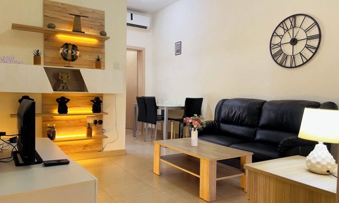 Paola Apartment | Cozy Apartment in South Part of Malta