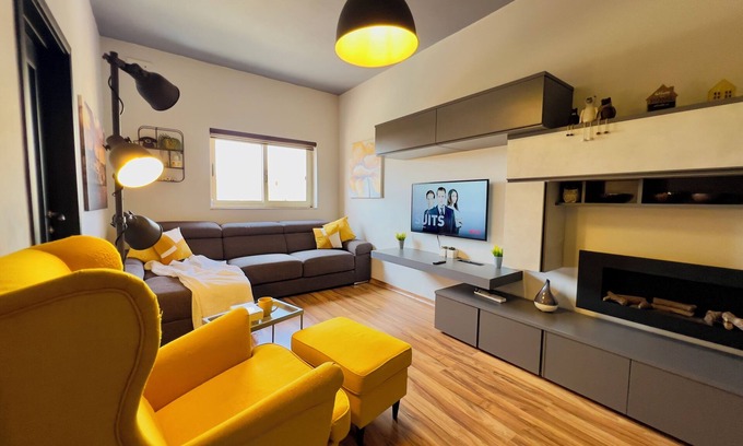 Paola Apartment | Cozy Apartment Near Top Spots South Malta