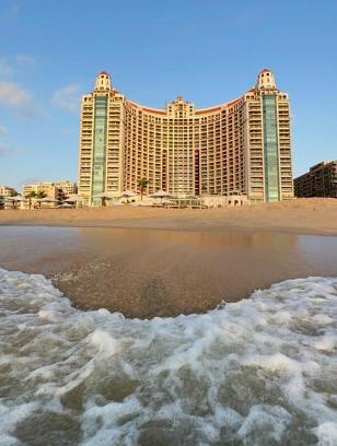 San Stifano Apartment | Cozy Apartment On San Stefano Grand Plaza Towers