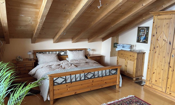 Seeg House | Cozy apartment right on the lake with mountain views