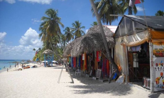 Dominicus Apartment | Cozy Apartment with 24/7 pool - 5-10 min walk to Beach, Clubs, activities!