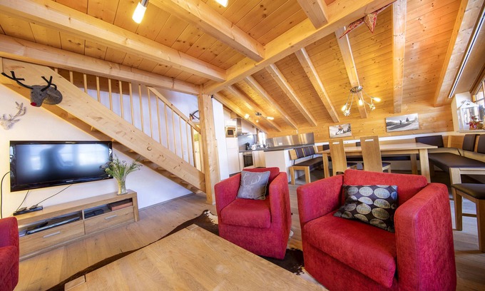 Hochkrimml Apartment | Cozy apartment with mountain view, sauna, and close to the slopes