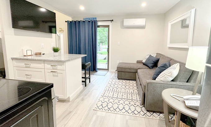 Bartlett Condo | Cozy Attitash Mtn Resort Condo with Full Amenities