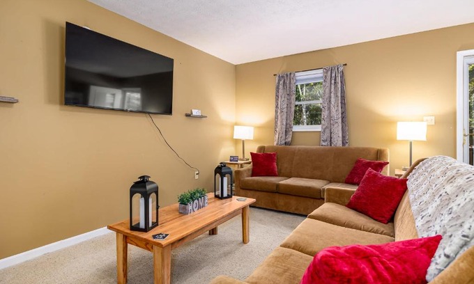 Mount Jackson House | Cozy Cabin on Cottonwood--5 min to Bryce Resort