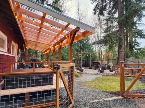 Port Angeles House | Cozy cabin on the Olympic Peninsula, Hot Tub
