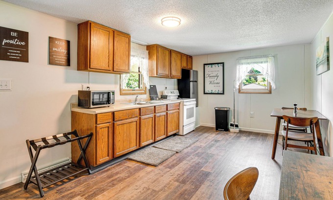 Hyde Apartment | Cozy Clearfield Apartment - 3 Mi to Downtown!