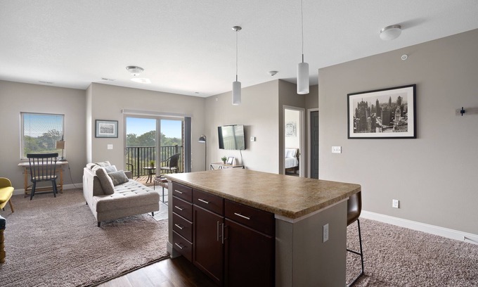 West Des Moines Apartment | Cozy Comfort with Balcony and Garage