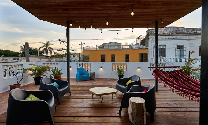 Zona Colonial House | Cozy corner house in the UNESCO World Heritage old town of Santo Domingo.