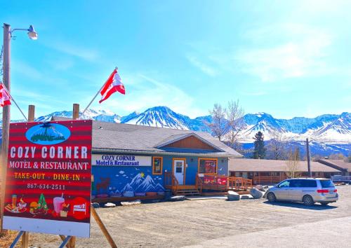 Haines Junction Hotel | Cozy Corner Motel & Restaurant