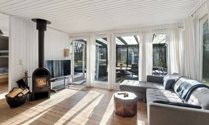 Hou House | Cozy cottage 300 m from the sea