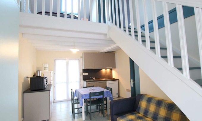 Siouville-Hague Cottage | Cozy Cottage Near Beach with Tennis, Parking, Wi-Fi, and Surf Access in Siouville-Hague