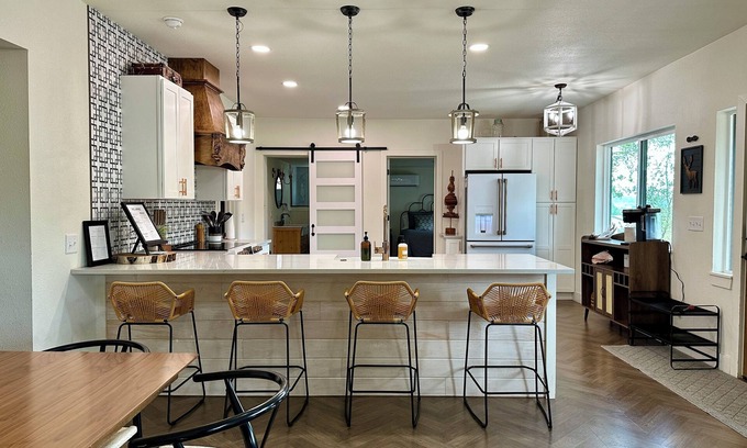 Mesa Cottage | Cozy Cottage on 10 Private Acres - Wildlife, Views & Creekside Calm