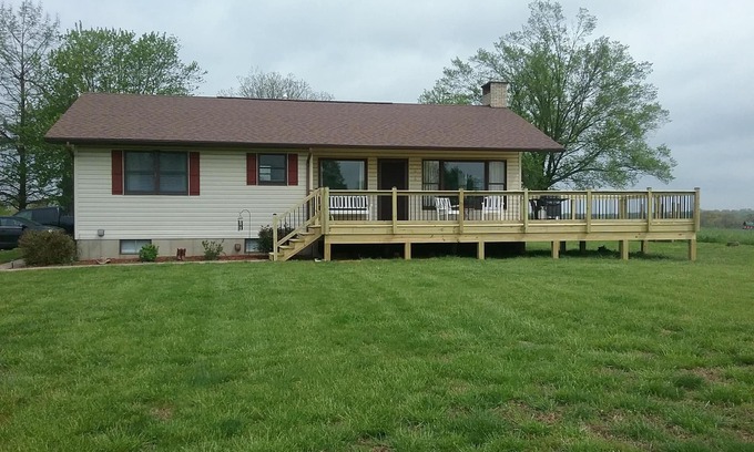 Cobden Cottage | Cozy Cottage On The Shawnee Hills Wine Trail
