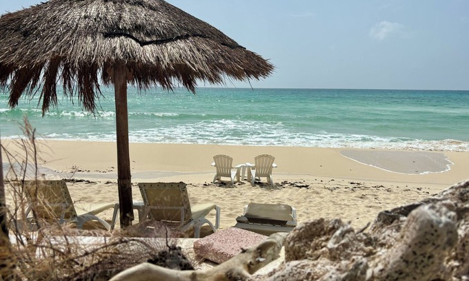 Villa Juarez Cottage | Cozy Cottage sleeps 2-3 Wi-Fi, Pool Kayaks ,Chef, staff on site