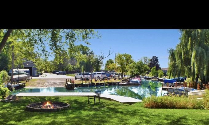 Ingleside Cottage | Cozy Cottage with private dock