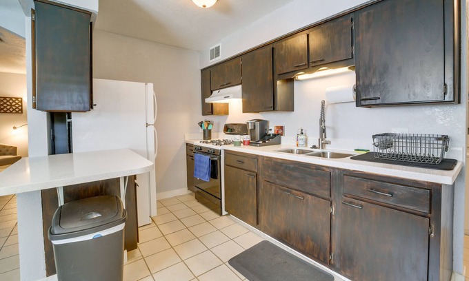 Cottonwood-Verde Village House | Cozy Cottonwood Home w/Covered Patio & Gas Grill!