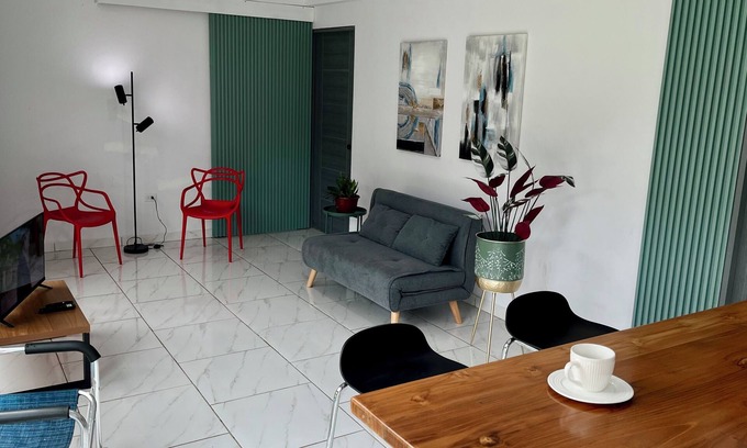 Brisas de Alto Boquete Apartment | Cozy familizy-sized apartment, downstairs, with large patio - Alto Boquete