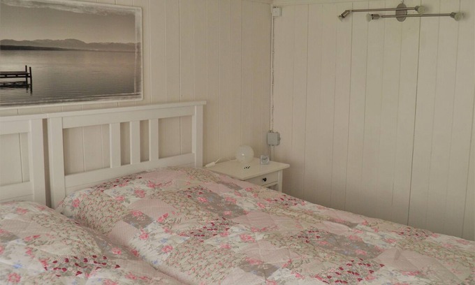 Amden Apartment | Cozy Family Apartment in Amden with Mountain View and Pet-Friendly Policy