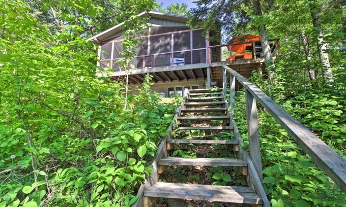Remer Cabin | Cozy, Family Friendly Lake Cabin on Thunder Lake with Sunset Views