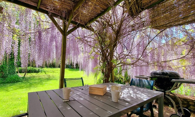 Fossemagne House | Cozy gîte for 4/5 people with heated swimming pool in black Périgord