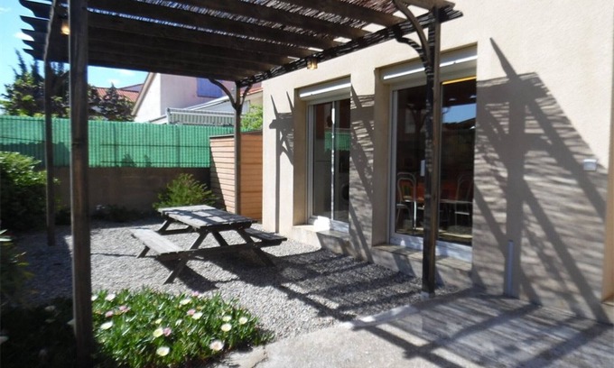 Le Grand Large Apartment | Cozy Ground Floor 2-Room Apartment with Terrace, 400m from Beach, Canet-en-Roussillon