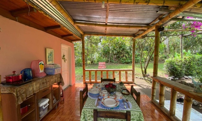 Mindo Cabin | Cozy Guadalupe Cabin
