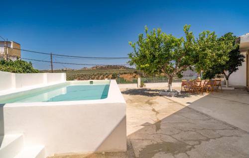 Villanueva del Rio y Minas House | Cozy Home In Villanueva Del Río Y M
