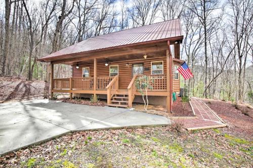 Hayesville House | Cozy Hayesville Retreat with Deck and Mtn Views!