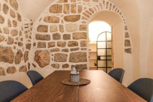 Emek Refaim Apartment | Cozy Heritage Home Jerusalem