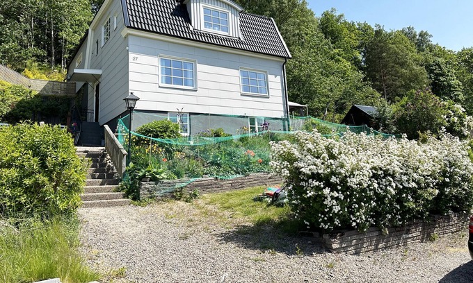 Bohus Apartment | Cozy holiday apartment in Bohus near Gothenburg | SE09039