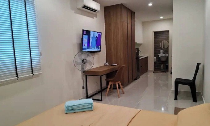 Batu Lintang House | Cozy Home 3 @ Kozi Square near General Hospitalnn