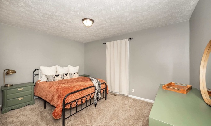Elsmere House | Cozy Home Away From Home!