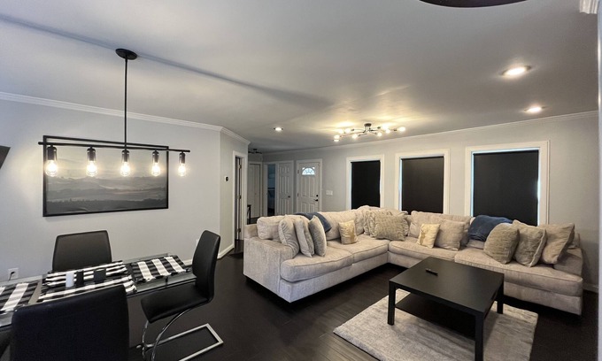 Belvedere Park House | Cozy home away from home