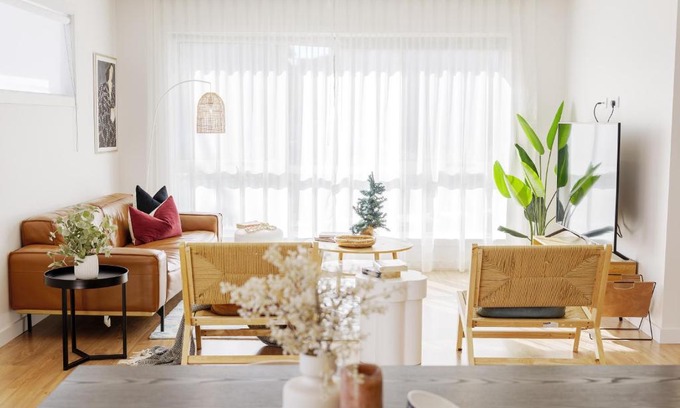 Sullivan's Cove House | Cozy Home Close to Beach and Hobart CBD